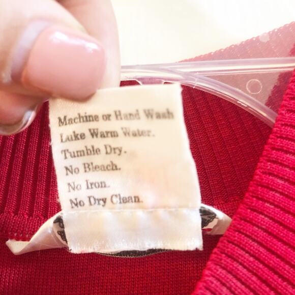 MISOOK Red Mock Neck Sleeveless Shell Top M - Picture 8 of 12